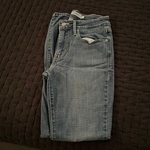 Levi jeans